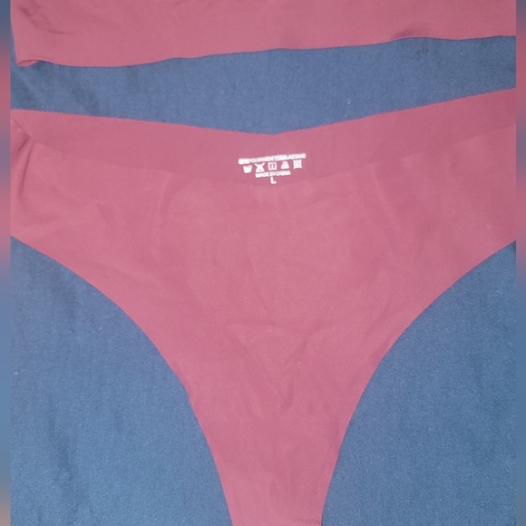 COPY - Brand New 2 sets of matching Bra & Thong Size L - Picture 9 of 12